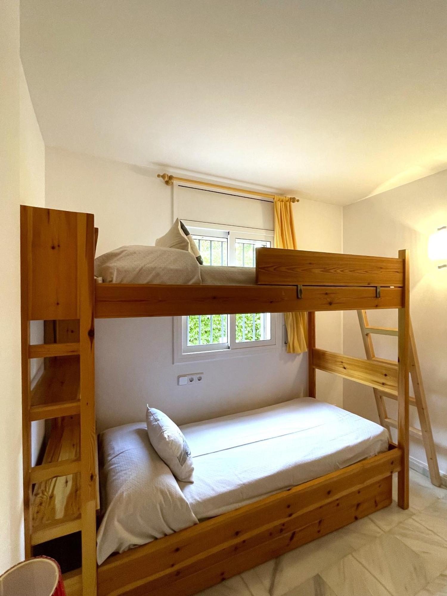 Llança Apartament Les Tonyines מראה חיצוני תמונה